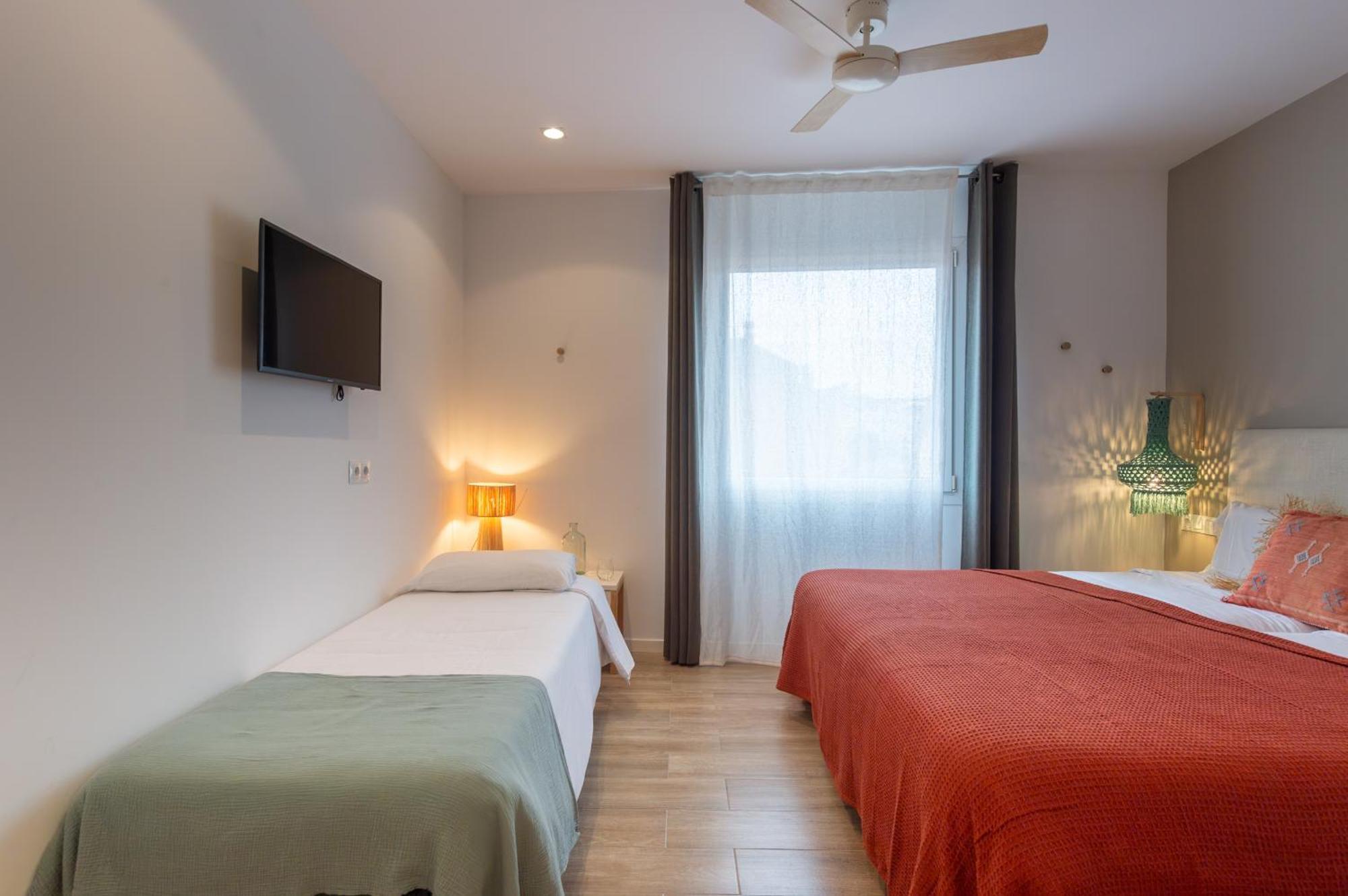 Hostal Boutique Es Portalet Sant Feliu de Guíxols Værelse billede